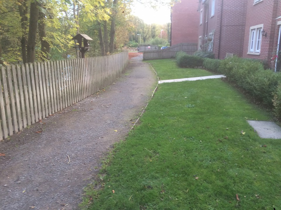 Grounds maintenance services by Blue Sky Gardens, Cheshire
